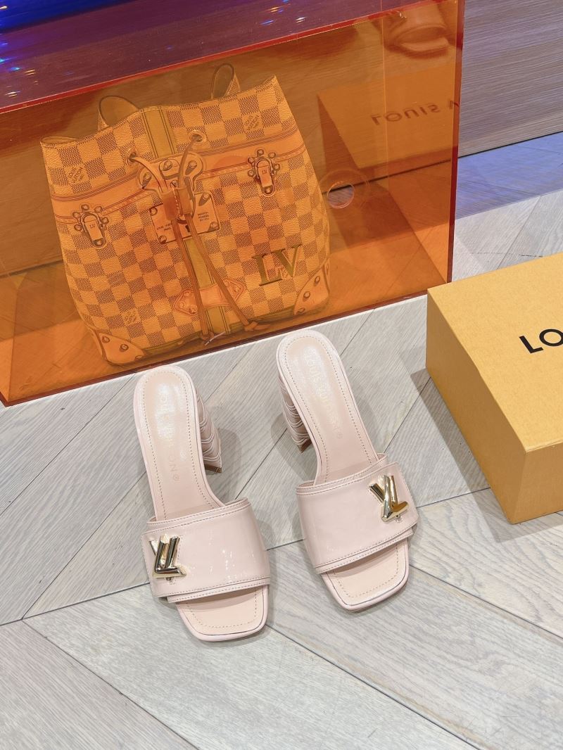 Louis Vuitton Slippers